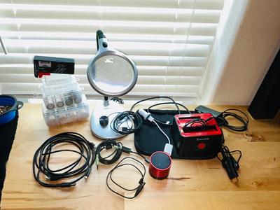 CARSON MAGNIFYING LAMP, WAVELINK, CHROMECAST HDMI STREAMING, MINI SPEAKER, AND MORE!
