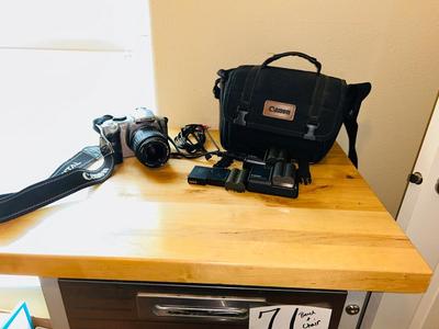 CANON DS6041 DIGITAL CAMERA WITH CASE EXTRA BATTERIES AND CORDS