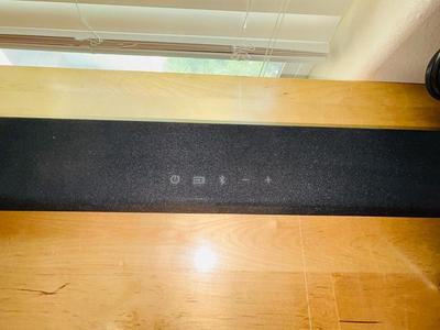 VIZIO 39” BLUETOOTH SOUND BAR W/REMOTE AND SUBWOOFER