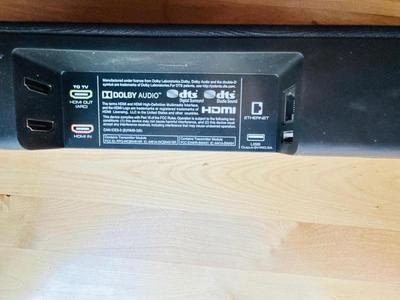 VIZIO 39” BLUETOOTH SOUND BAR W/REMOTE AND SUBWOOFER