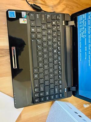 ASUS Eee PC LAPTOP