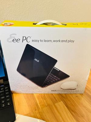 ASUS Eee PC LAPTOP