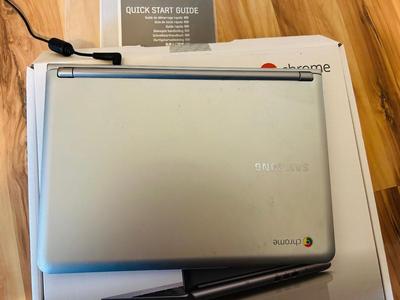 SAMSUNG 11.6” CHROMEBOOK LAPTOP COMPUTER
