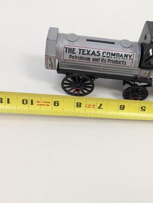 Texas Company Horse Drawn Tank Petroleum & Its Products ERTL Bank 1991