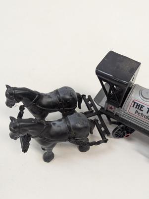 Texas Company Horse Drawn Tank Petroleum & Its Products ERTL Bank 1991