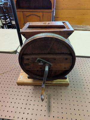 Artist Signed Heavy Antique Wooden Barrel Hand Crank Tabletop Lamp Butter Churn Large Primitive Works! Wheel Turned