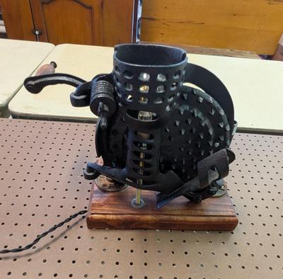 Black Hawk Model 1903 Antique Corn Sheller Cast Iron