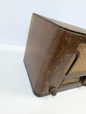 Vintage Sears Silverstone Model 6220A Tube Radio