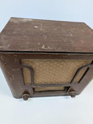 Vintage Sears Silverstone Model 6220A Tube Radio