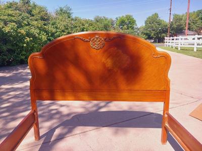 Sale Photo Thumbnail #22: QUEEN SIZE