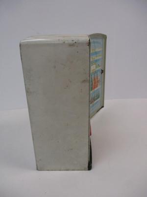 Vintage Wolverine Toy Co. Tin Refrigerator Lithograph Metal Kid's Toy