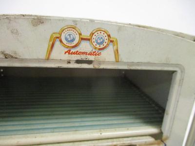 Vintage Wolverine Toy Co. Tin Refrigerator Lithograph Metal Kid's Toy