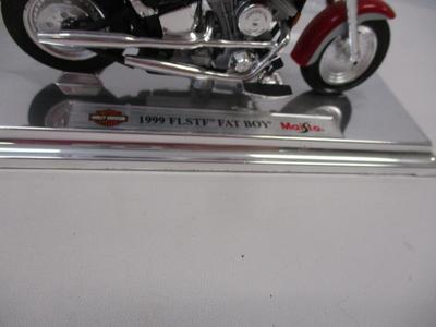 Motorcycles Harley-Davidson 1/18 Die Cast Metal Motorcycle 1999 FLSTF "Fat Boy" & Maisto H-D Custom