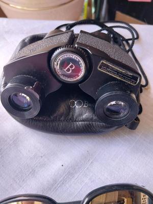 DPC SAFARI HAT-SMALL BINOCULERS-SUNGLASSES AND LIGHT