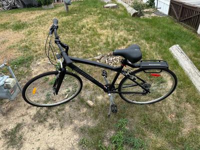 NICE SCHWINN INFINITY 7 SPEED MOUNTAIN BIKE