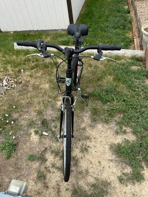 NICE SCHWINN INFINITY 7 SPEED MOUNTAIN BIKE