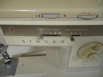 Singer Company Made In Great Britain Sewing Machine Light Worked