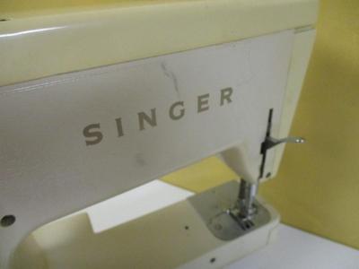 Singer Company Made In Great Britain Sewing Machine Light Worked
