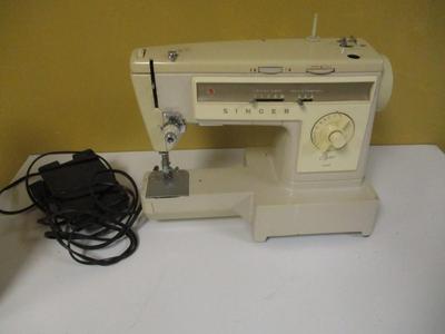 Singer Company Made In Great Britain Sewing Machine Light Worked