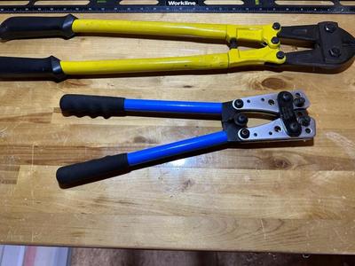 HEAVY DUTY WIRE CRIMPERS, BOLT CUTTERS AND A LEVEL