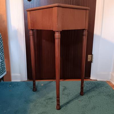 LOT 164: Vintage Cast Metal and Jadeite Lamp with Nightstand