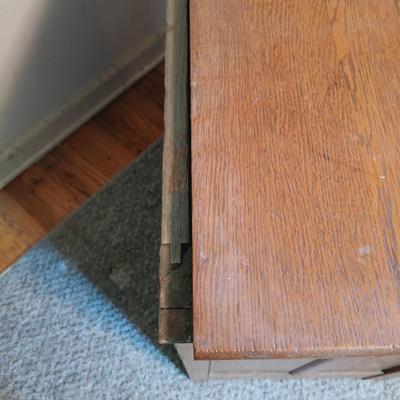 LOT 170: Vintage Eastlake-Style Dresser