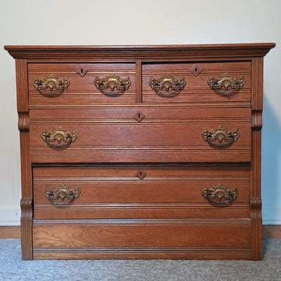 LOT 170: Vintage Eastlake-Style Dresser