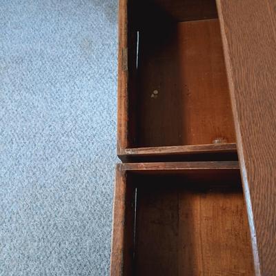 LOT 170: Vintage Eastlake-Style Dresser
