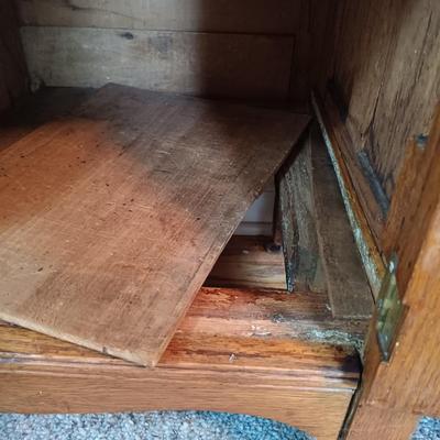 LOT 172: Vintage Oak Wash Stand on Casters