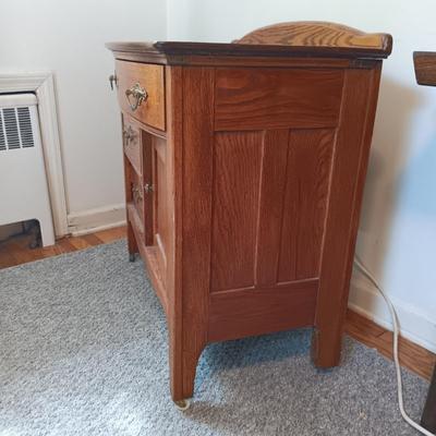 LOT 172: Vintage Oak Wash Stand on Casters