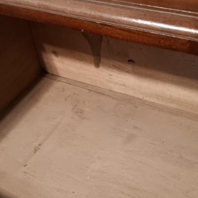 LOT 173: Vintage Wash Stand with Mirror