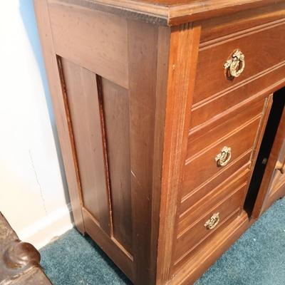 LOT 173: Vintage Wash Stand with Mirror