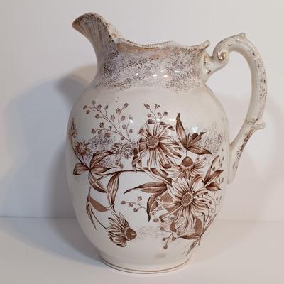LOT 174: Vintage Floral Wash Basin and Pitcher