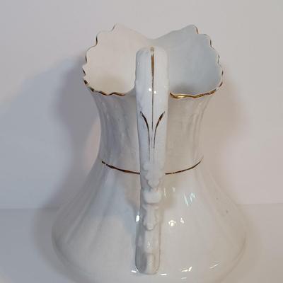 LOT 176: Berkeley Wash Basin and Pitcher