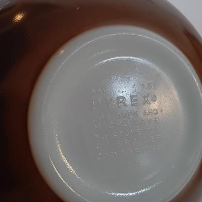LOT 179: Vintage Pyrex Woodland Cinderella Mixing Bowl Set