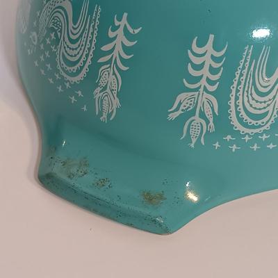 LOT 181: Vintage Pyrex Amish Butterprint Cinderella Mixing Bowl Set