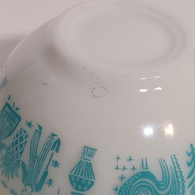 LOT 181: Vintage Pyrex Amish Butterprint Cinderella Mixing Bowl Set