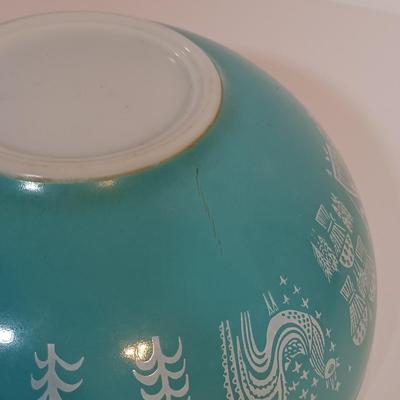 LOT 181: Vintage Pyrex Amish Butterprint Cinderella Mixing Bowl Set