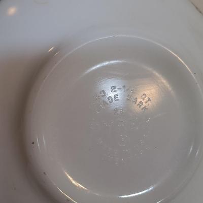LOT 184: Vintage Pyrex Avocado Spring Blossom Cinderella Mixing Bowl Set