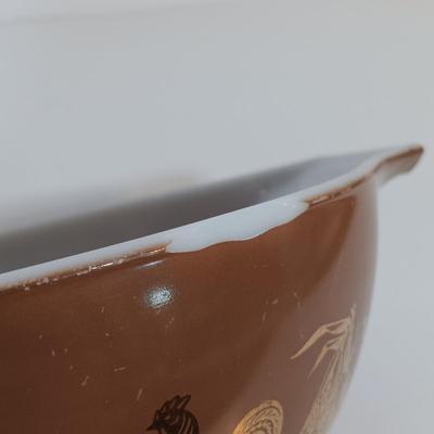 LOT 186: Vintage Pyrex Early American Cinderella Mixing Bowl Set