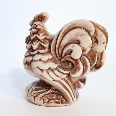 LOT 188: Shawnee Pottery Bud Vase Rooster, Hull Art Pink Magnolia Teapot & Pottery Fruit Basket Serving Bowl