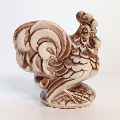 LOT 188: Shawnee Pottery Bud Vase Rooster, Hull Art Pink Magnolia Teapot & Pottery Fruit Basket Serving Bowl