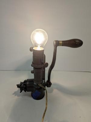 Universal No 1 Food Chopper Table Lamp Works! #2