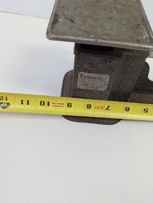 Vintage Metal Triner Postal Scale Model No 88