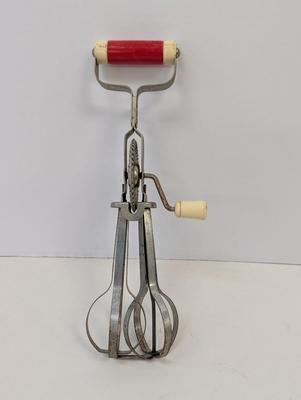 Vintage Androck Product Hand Crank Mixer Egg Beater Stainless Steel Red/White Handle