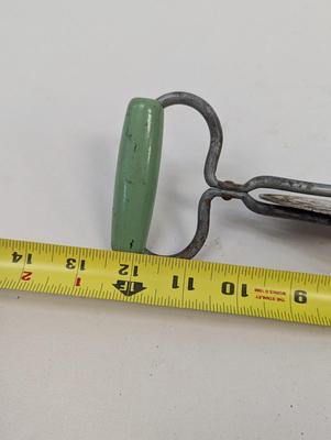 Edlund Co. Vintage Egg Beater Green Wood Handle Rotary Hand Mixer Burlington VT