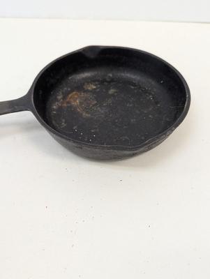Cast Iron Small Pan
