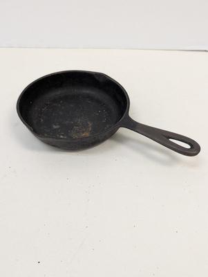 Cast Iron Small Pan