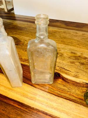 OLD APOTHECARY AND OTHER GLASS BOTTLES