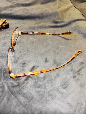 +1.75 READING GLASSES